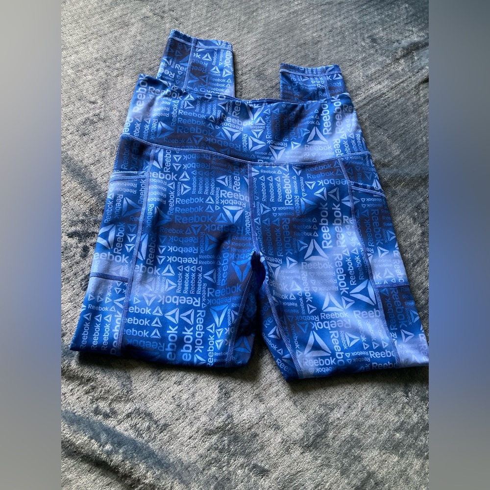 Reebok Blue Logo-Print Workout Leggings, size large, pockets, comfortable
